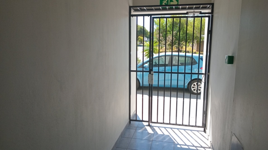 2 Bedroom Property for Sale in Table View Western Cape